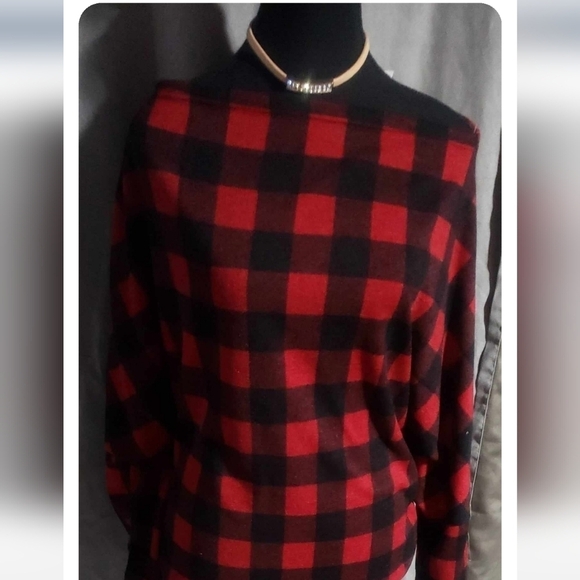 Heimish plaid long sleeve top NWT - Picture 2 of 3